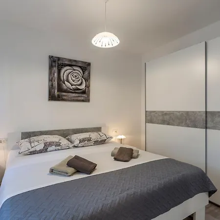 Schoene Nr,3 Apartment
